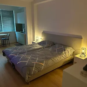https://brand-new-studio-apartment-in-the-heart-of-tirana-24h-check-in.hotels-in-tirana.com